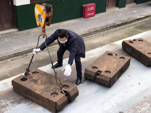 黃圩鎮(zhèn)在全鎮(zhèn)范圍內(nèi)對(duì)在營(yíng)業(yè)地磅開展專項(xiàng)檢查